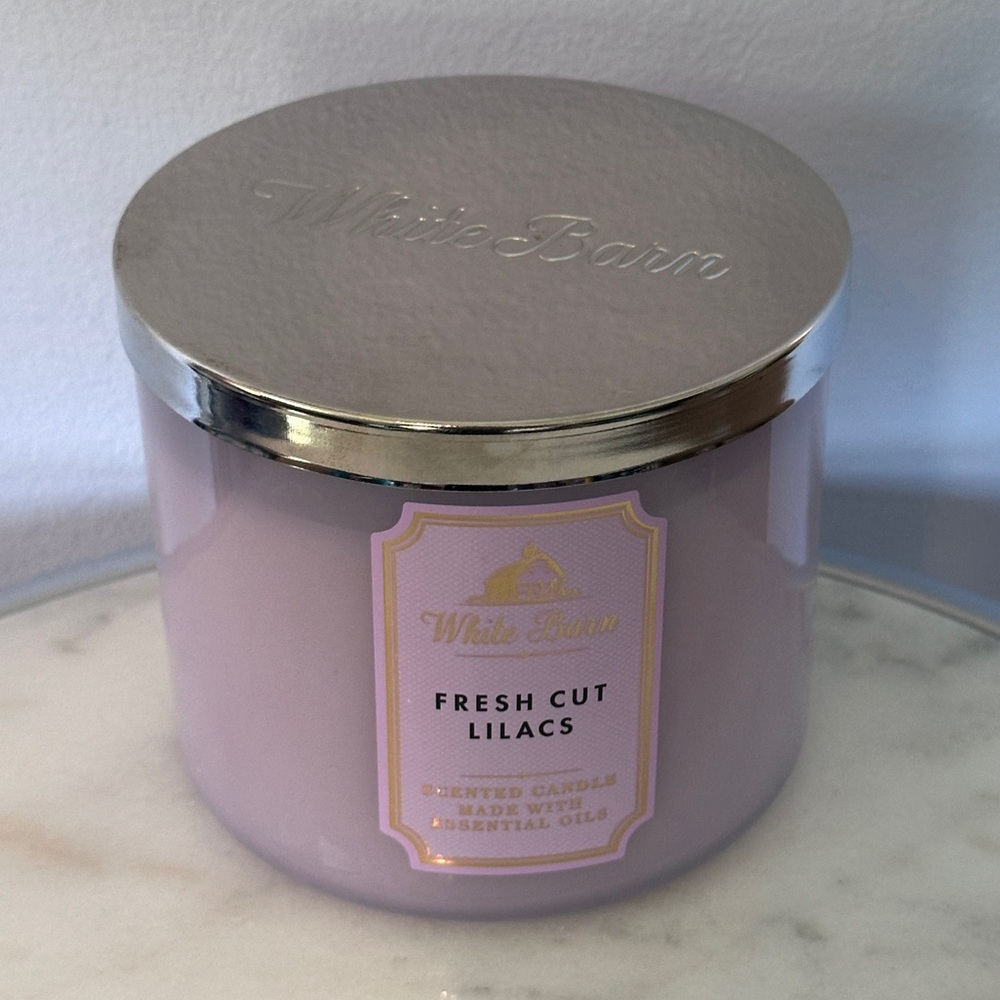 Bath and Body Works White Barn Scented 3 Wick Candle Fresh Cut Lilacs